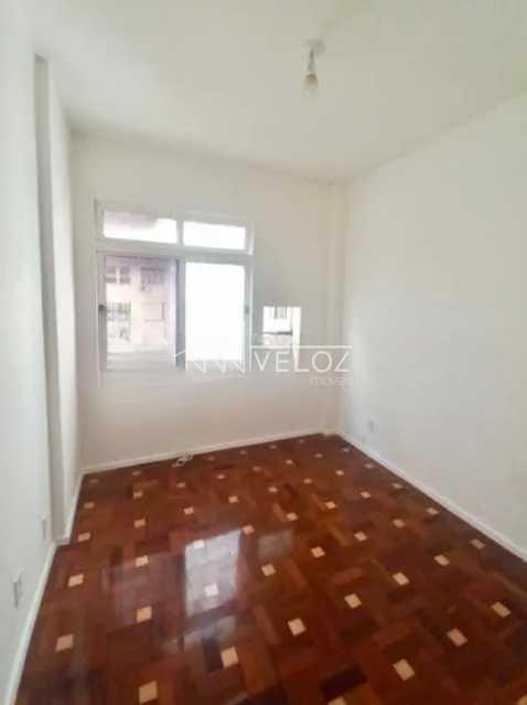 Apartamento à venda com 3 quartos, 101m² - Foto 15