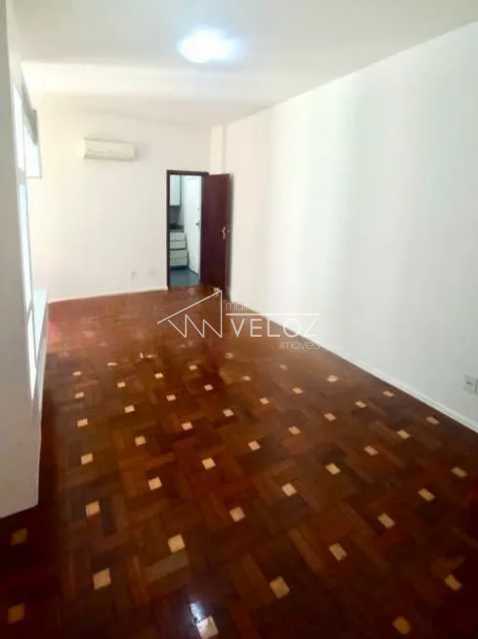 Apartamento à venda com 3 quartos, 101m² - Foto 7