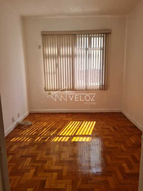 Apartamento à venda com 2 quartos, 81m² - Foto 9