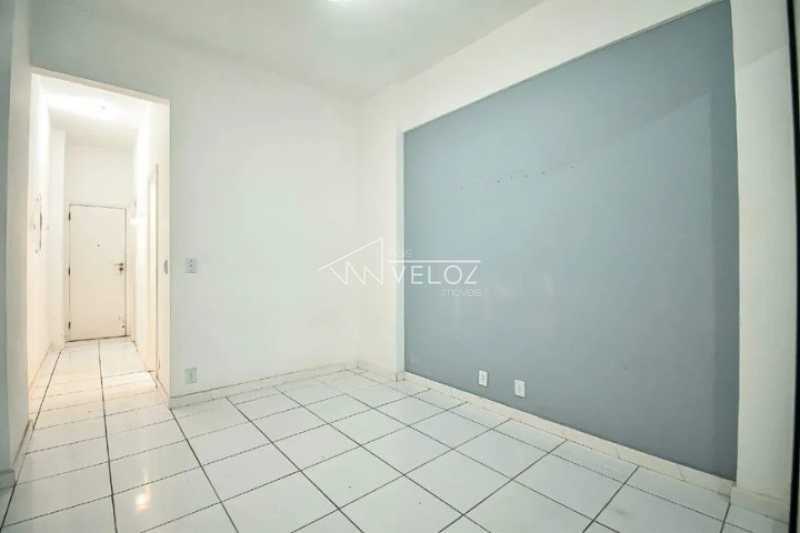 Kitnet e Studio à venda com 1 quarto, 37m² - Foto 12