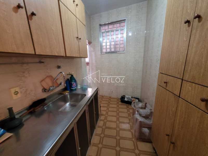 Apartamento à venda com 2 quartos, 96m² - Foto 10