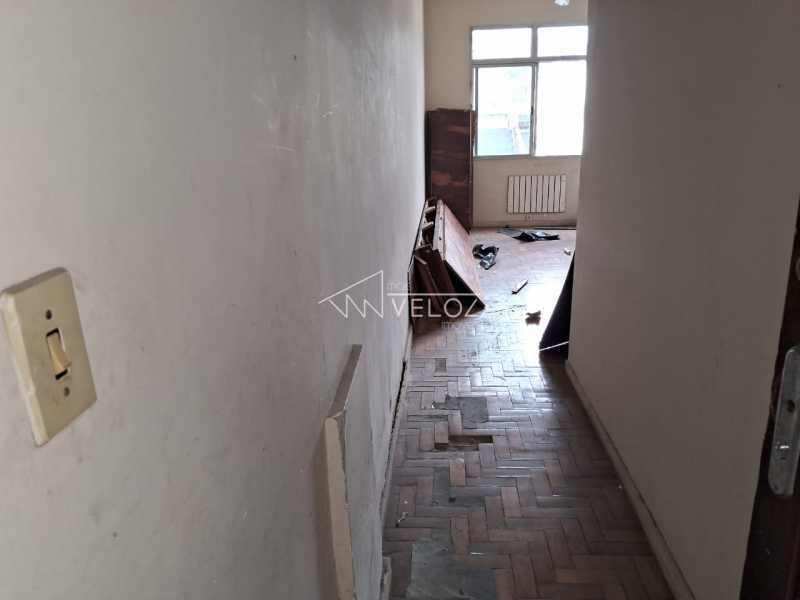 Apartamento à venda com 2 quartos, 53m² - Foto 2