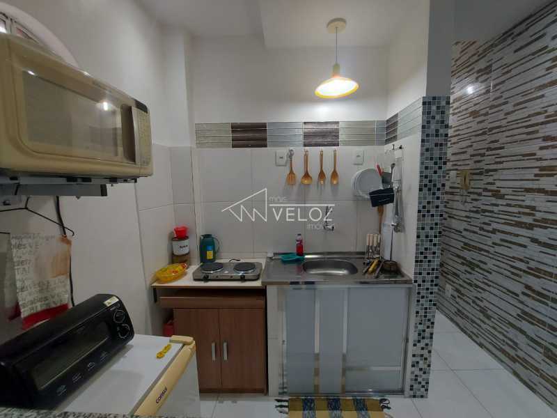 Kitnet e Studio à venda com 1 quarto, 21m² - Foto 11