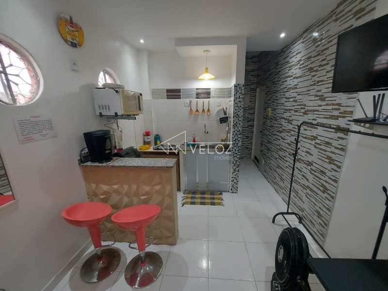 Kitnet e Studio à venda com 1 quarto, 21m² - Foto 9