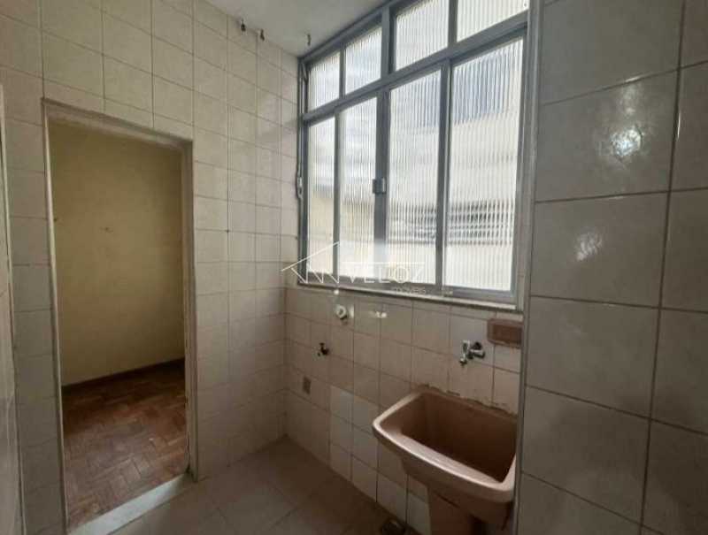 Apartamento à venda com 2 quartos, 77m² - Foto 8