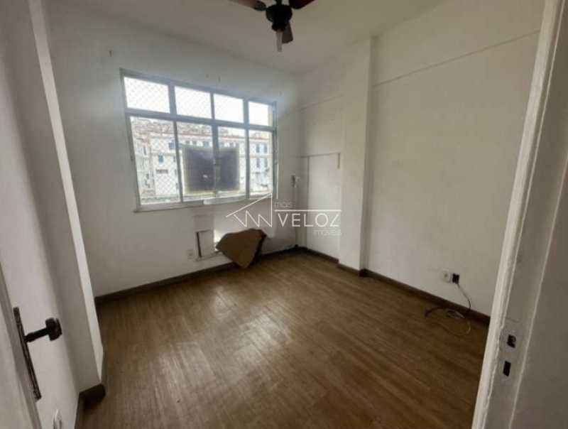 Apartamento à venda com 2 quartos, 77m² - Foto 14