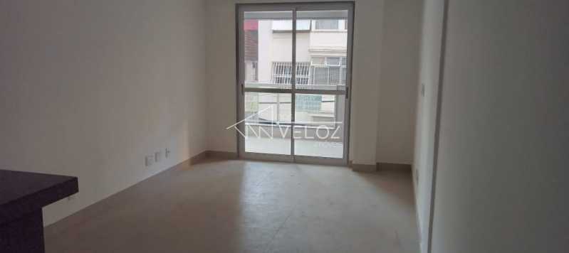 Apartamento à venda com 1 quarto, 50m² - Foto 16