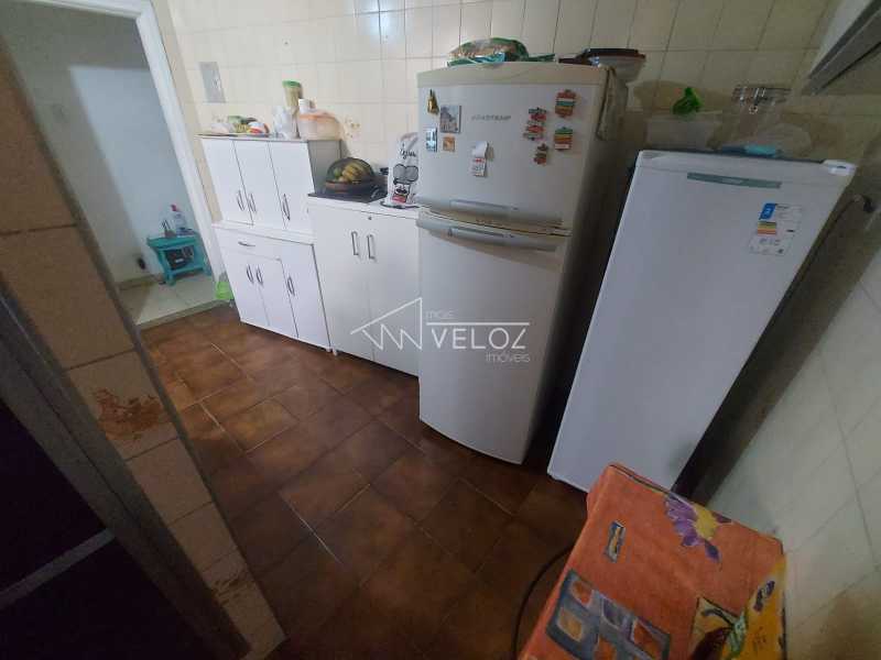 Apartamento à venda com 2 quartos, 100m² - Foto 15