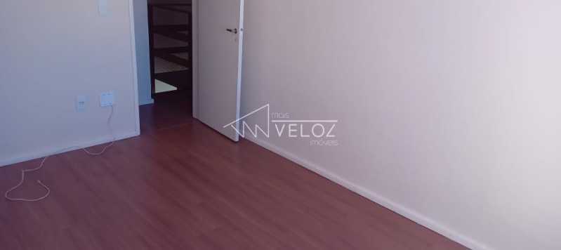 Apartamento à venda com 3 quartos, 107m² - Foto 7