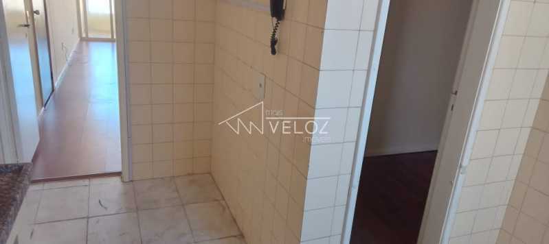 Apartamento à venda com 3 quartos, 107m² - Foto 27