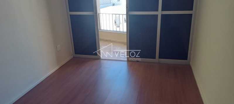 Apartamento à venda com 3 quartos, 107m² - Foto 28