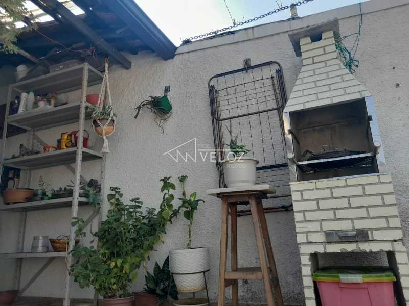 Apartamento à venda com 3 quartos, 101m² - Foto 28