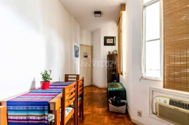 Apartamento à venda com 1 quarto, 59m² - Foto 18