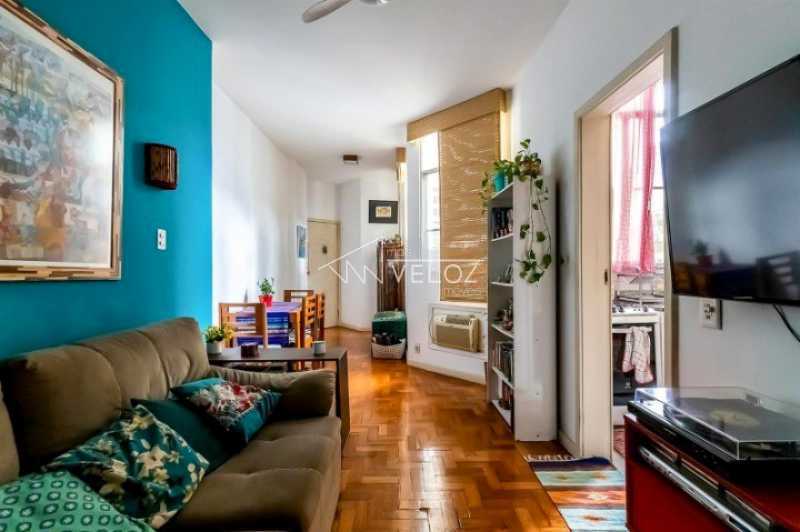 Apartamento à venda com 1 quarto, 59m² - Foto 2