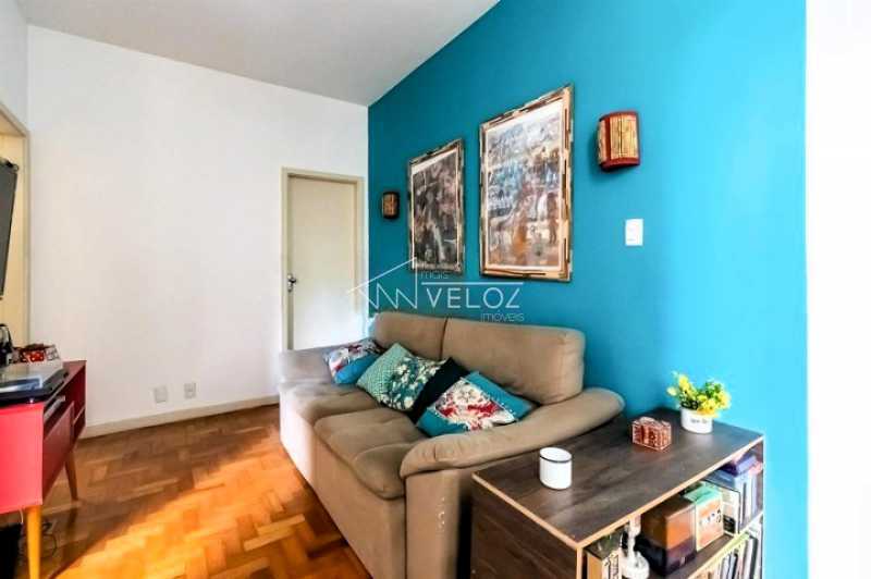 Apartamento à venda com 1 quarto, 59m² - Foto 14