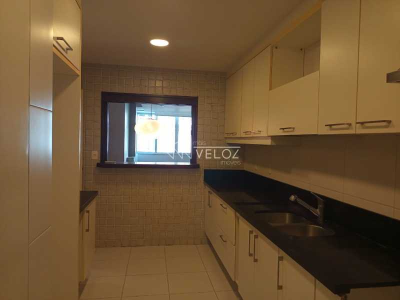 Apartamento à venda com 3 quartos, 113m² - Foto 24