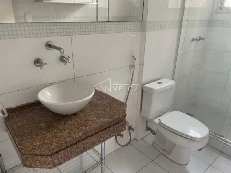 Apartamento à venda com 2 quartos, 80m² - Foto 4