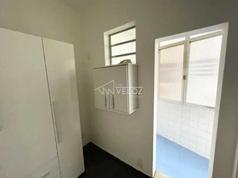 Apartamento à venda com 2 quartos, 80m² - Foto 12