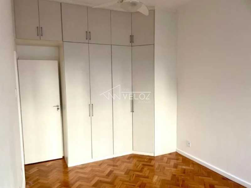 Apartamento à venda com 2 quartos, 80m² - Foto 13