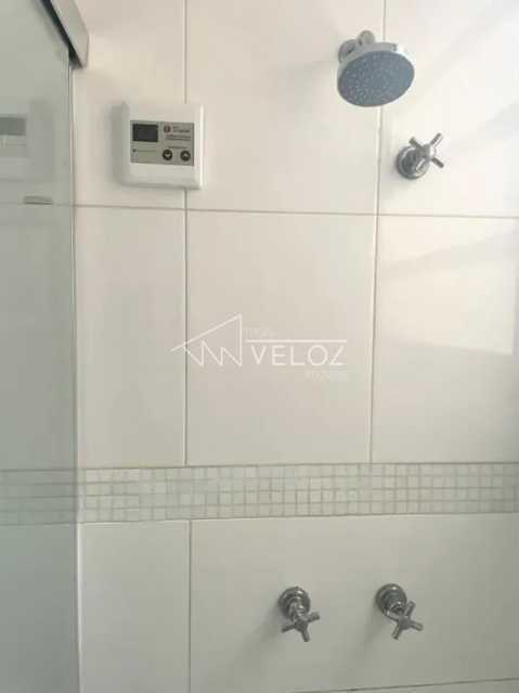 Apartamento à venda com 2 quartos, 80m² - Foto 19