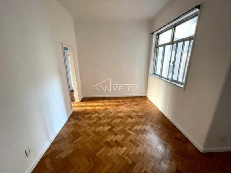 Apartamento à venda com 2 quartos, 80m² - Foto 20