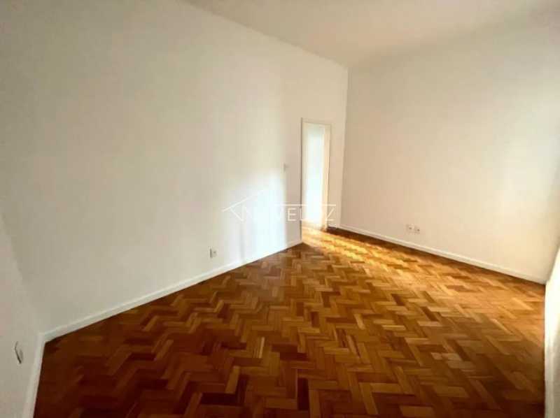 Apartamento à venda com 2 quartos, 80m² - Foto 22