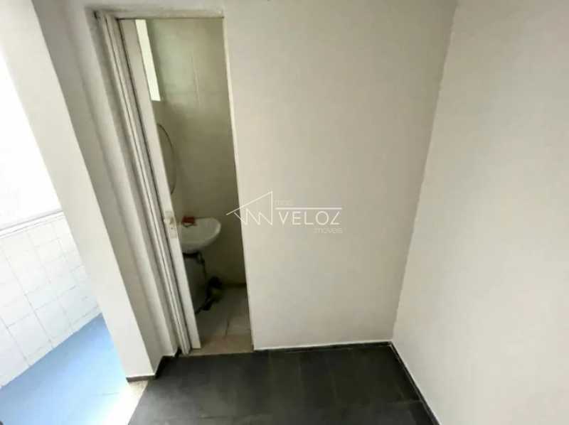 Apartamento à venda com 2 quartos, 80m² - Foto 23