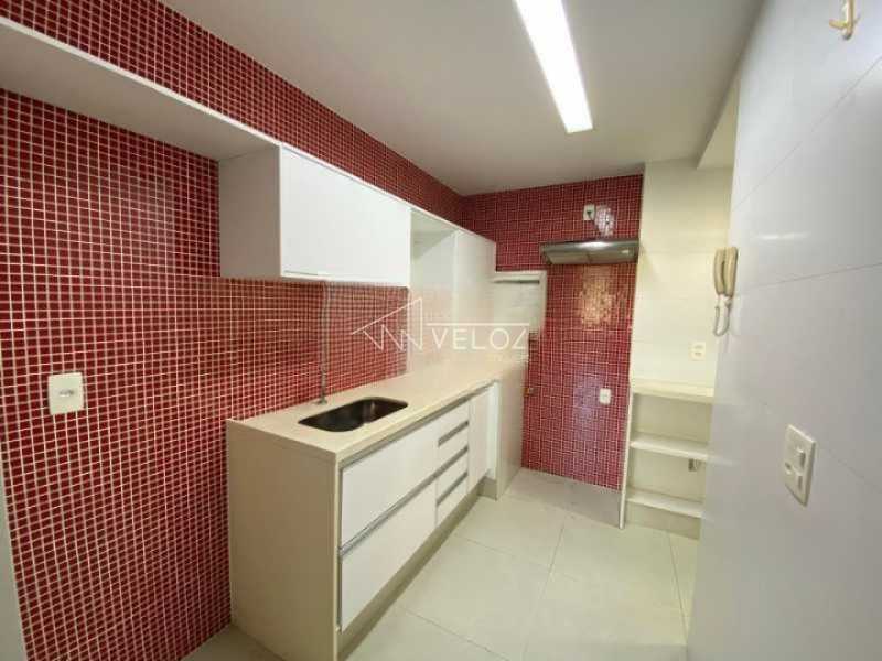 Apartamento à venda com 2 quartos, 71m² - Foto 10