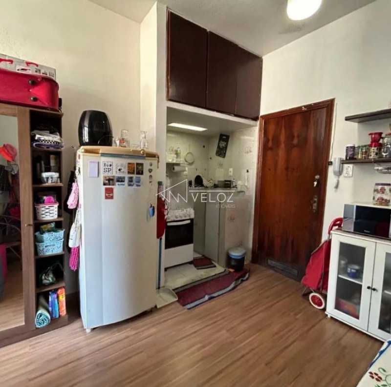 Apartamento à venda com 1 quarto, 24m² - Foto 9