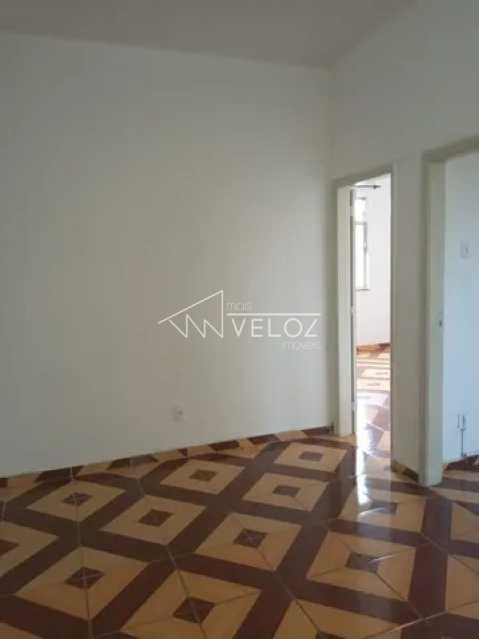 Apartamento à venda com 2 quartos, 49m² - Foto 4