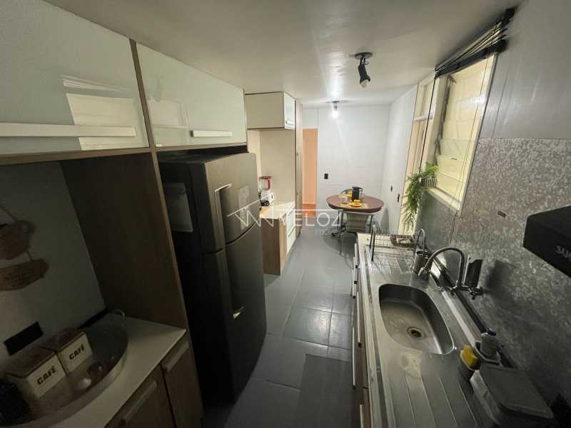 Apartamento à venda com 3 quartos, 117m² - Foto 14