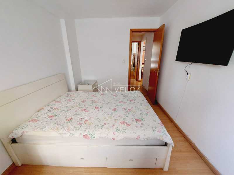 Apartamento à venda com 2 quartos, 64m² - Foto 14