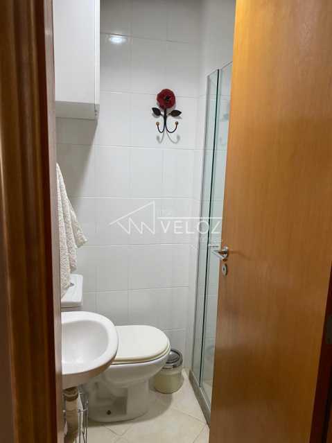 Apartamento à venda com 2 quartos, 67m² - Foto 25