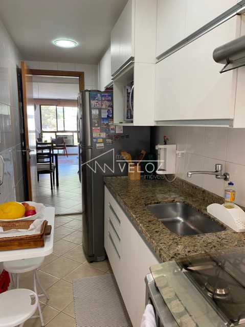 Apartamento à venda com 2 quartos, 67m² - Foto 28