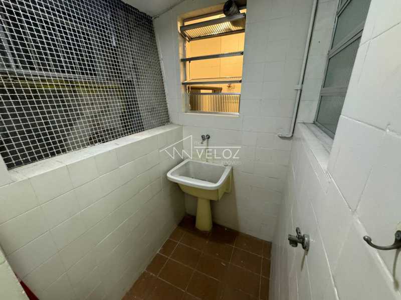 Apartamento à venda com 2 quartos, 70m² - Foto 9