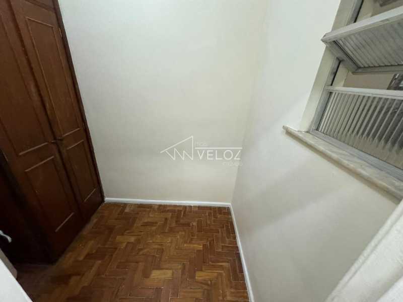 Apartamento à venda com 2 quartos, 70m² - Foto 8