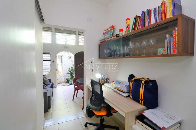 Casa de Condomínio à venda com 4 quartos, 237m² - Foto 26