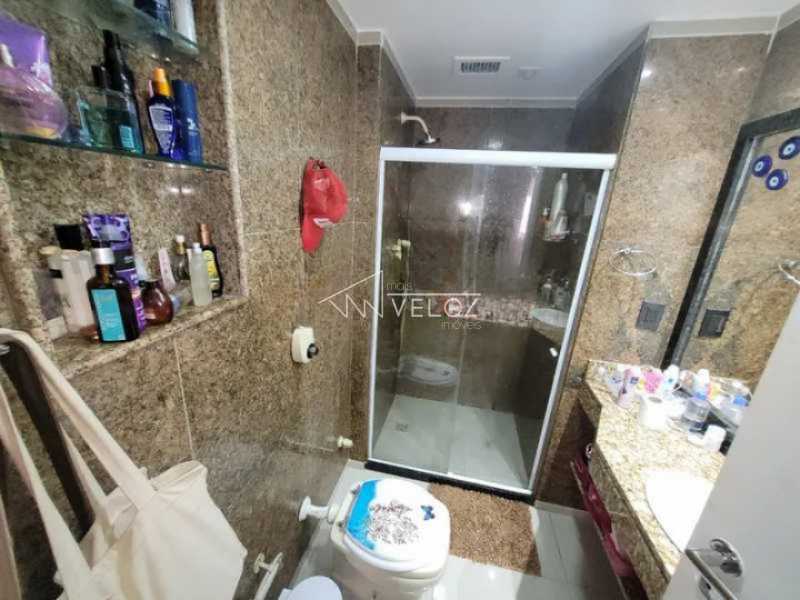 Apartamento à venda com 3 quartos, 235m² - Foto 19