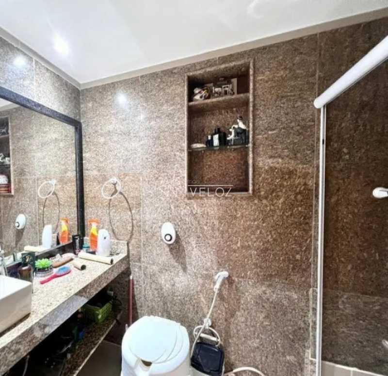 Apartamento à venda com 3 quartos, 235m² - Foto 17