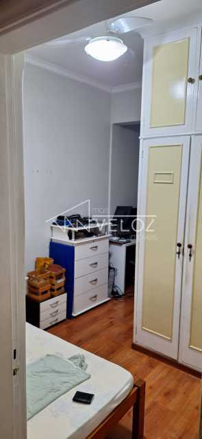 Apartamento à venda com 2 quartos, 53m² - Foto 2