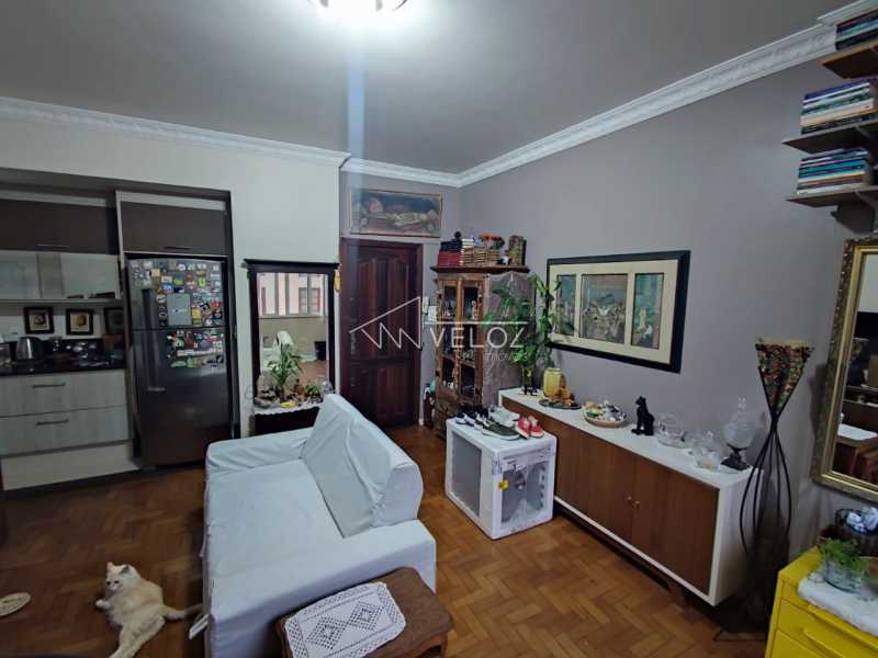 Apartamento à venda com 1 quarto, 48m² - Foto 3