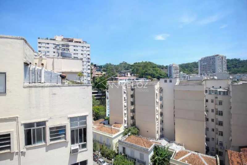 Cobertura à venda com 2 quartos, 97m² - Foto 4