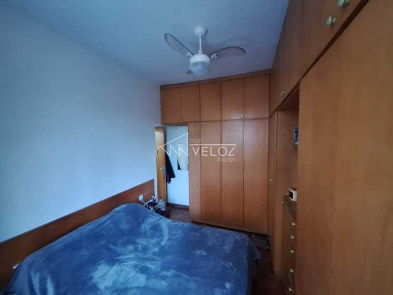 Apartamento à venda com 2 quartos, 62m² - Foto 16