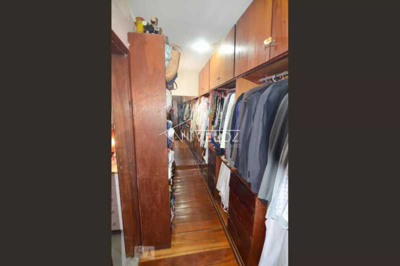 Apartamento à venda com 4 quartos, 185m² - Foto 9