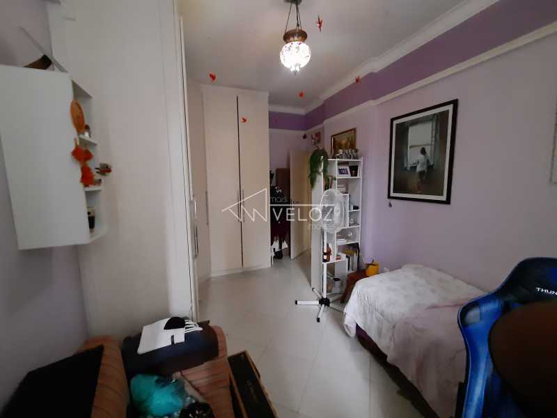 Apartamento à venda com 3 quartos, 120m² - Foto 11