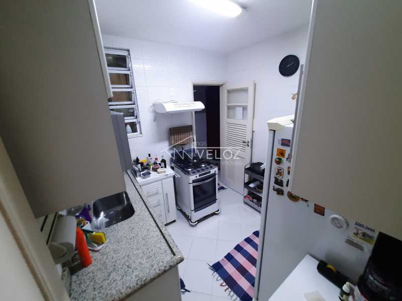 Apartamento à venda com 3 quartos, 120m² - Foto 21