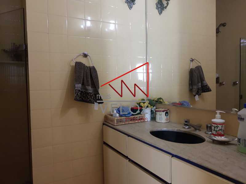 Apartamento à venda com 3 quartos, 140m² - Foto 28