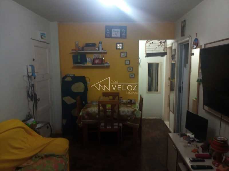 Apartamento à venda com 2 quartos, 44m² - Foto 2