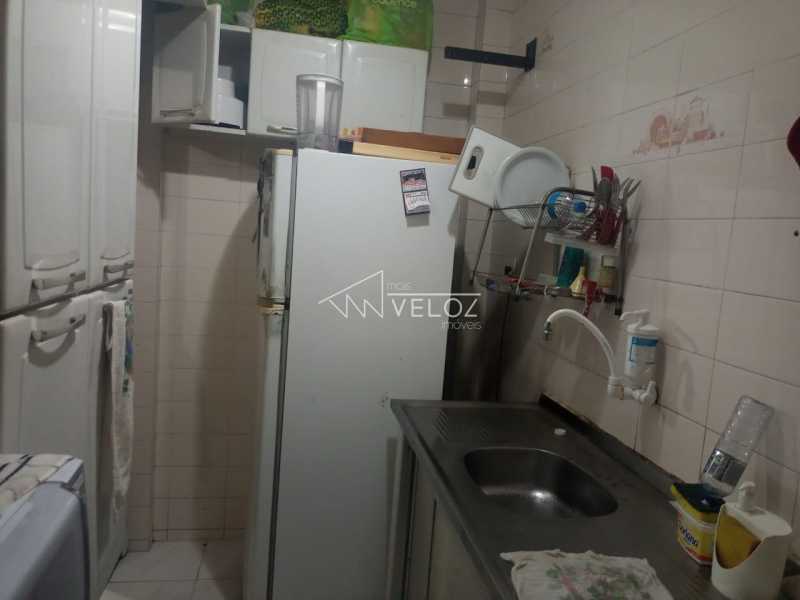 Apartamento à venda com 2 quartos, 44m² - Foto 14