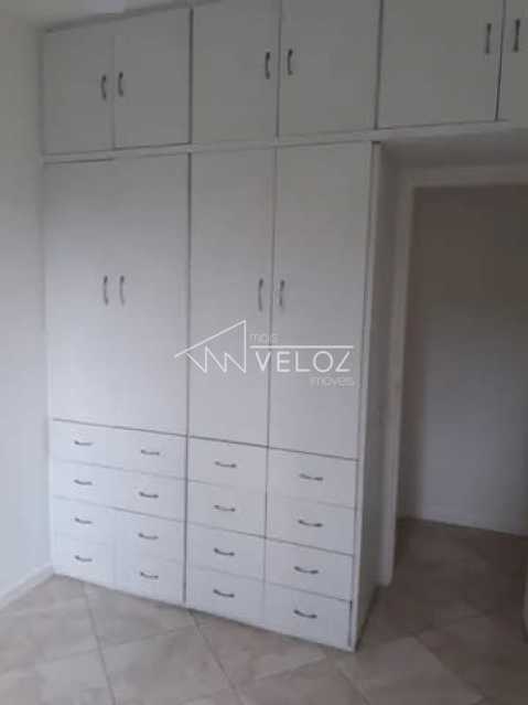 Apartamento à venda com 2 quartos, 72m² - Foto 4